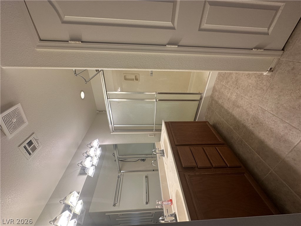 9761 Plane Tree Court Property Photo 16