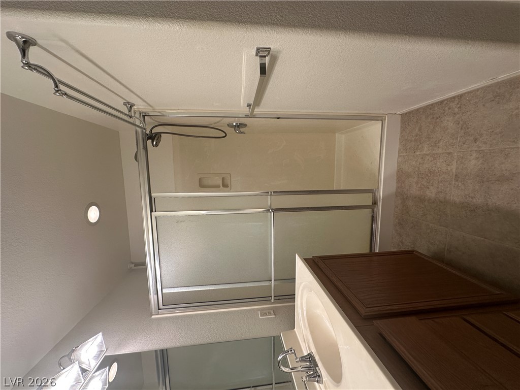 9761 Plane Tree Court Property Photo 17