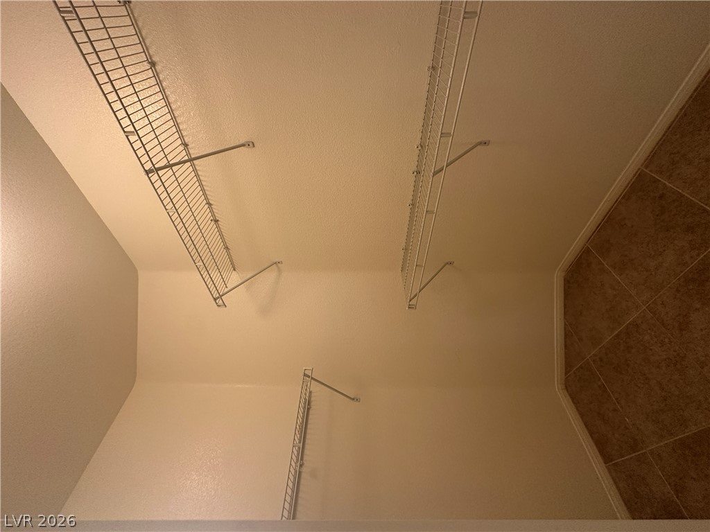 9761 Plane Tree Court Property Photo 24