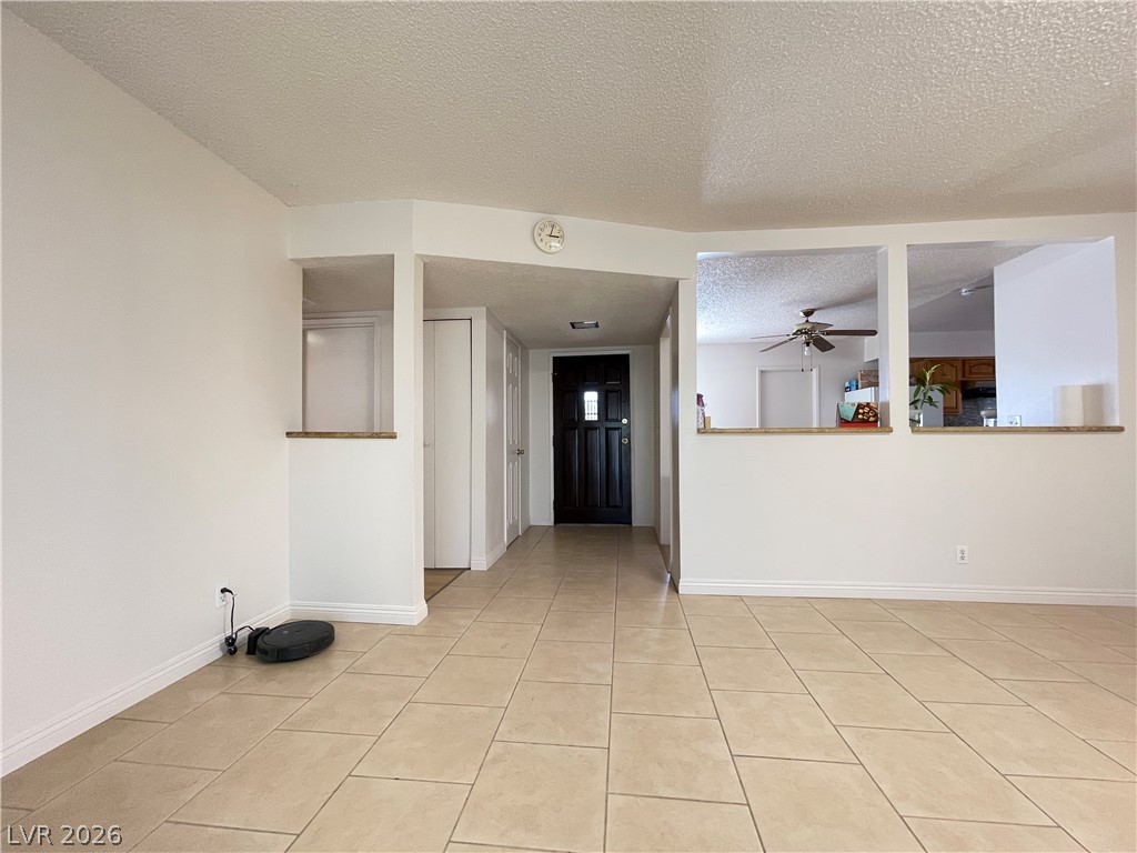 2613 Arenas Street Property Photo 11