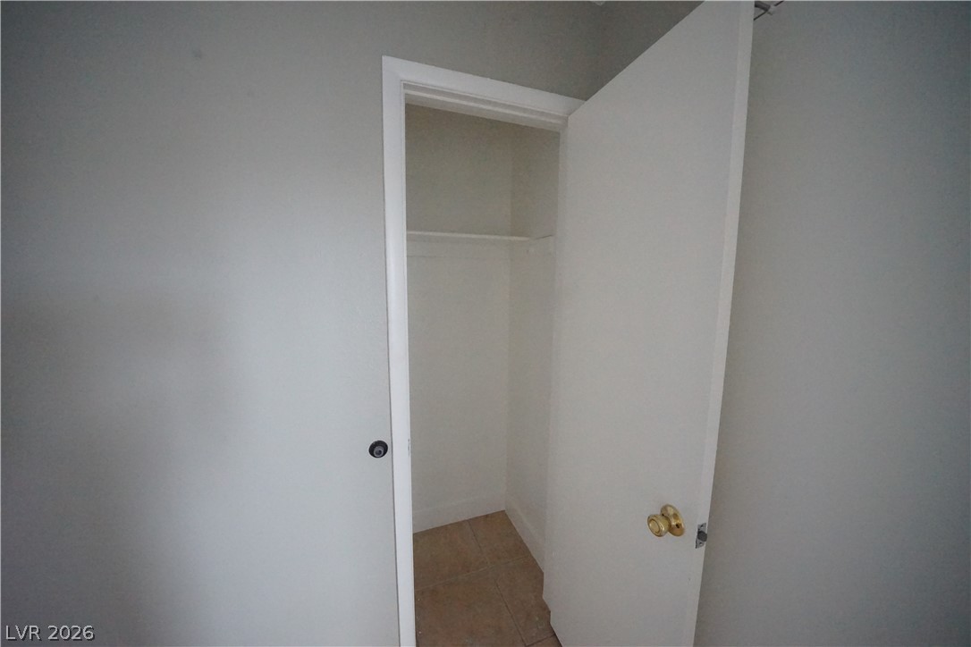 424 Engel Avenue Property Photo 15