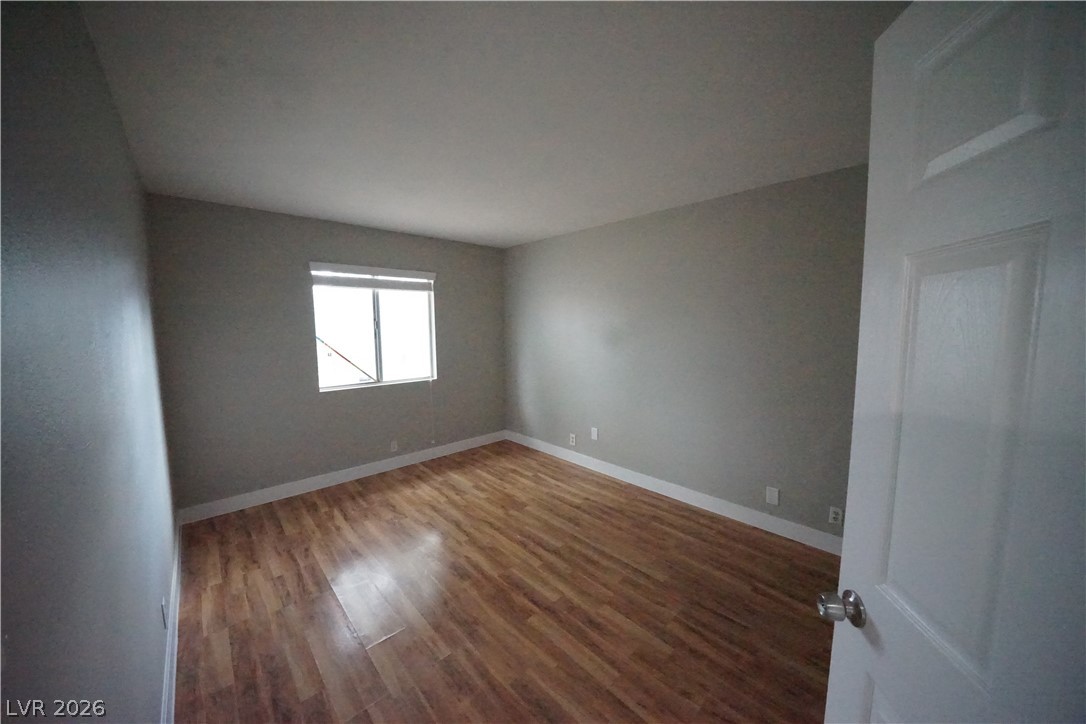 424 Engel Avenue Property Photo 23