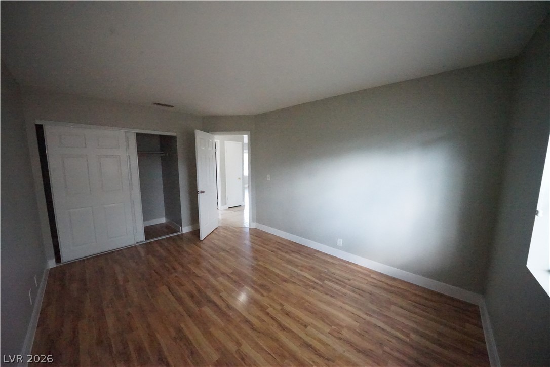 424 Engel Avenue Property Photo 24