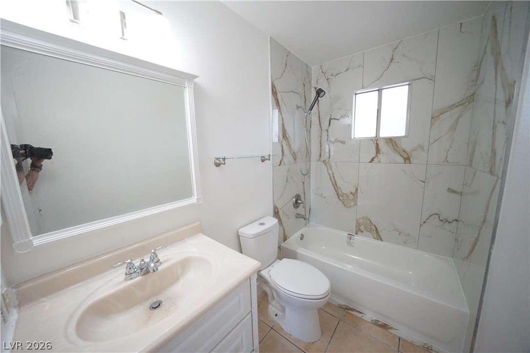 424 Engel Avenue Property Photo 26