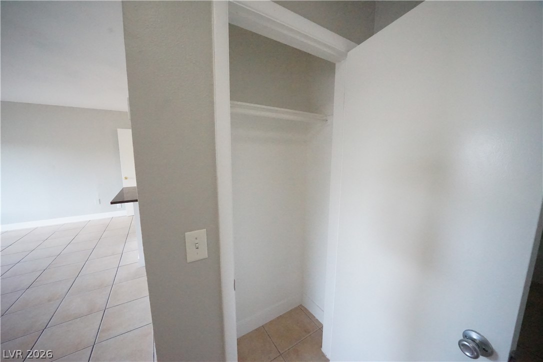 424 Engel Avenue Property Photo 27