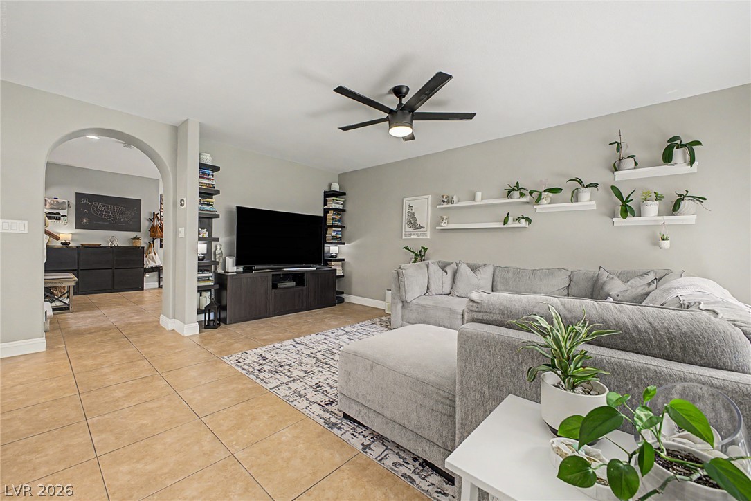 10245 Headrick Drive Property Photo 10