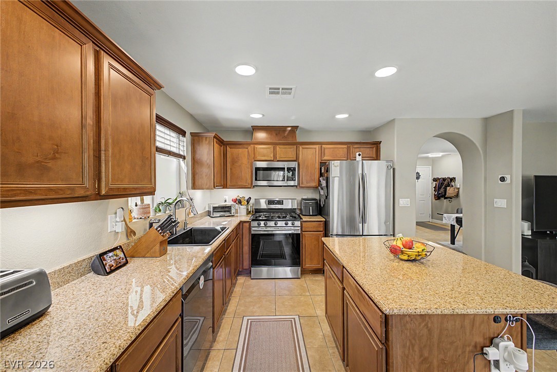 10245 Headrick Drive Property Photo 15