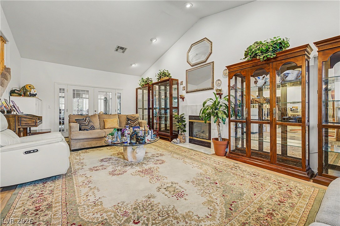 7741 Crenshaw Way Property Photo 8