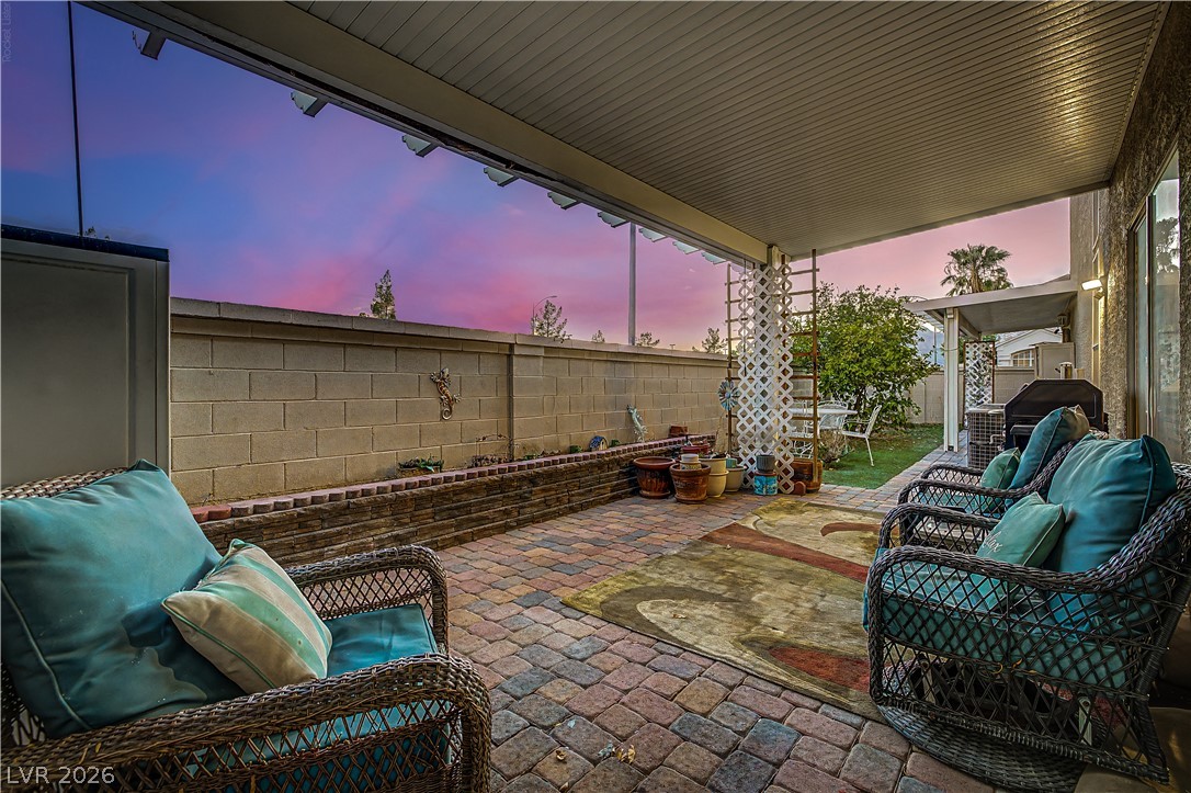 7741 Crenshaw Way Property Photo 18