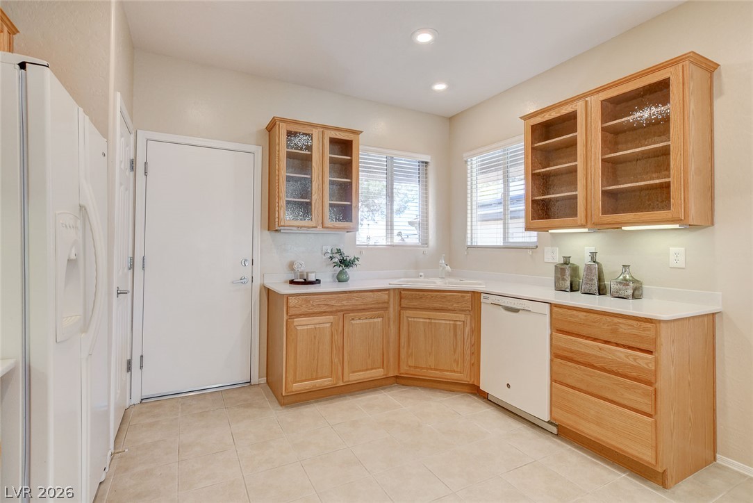 2526 Capella Star Street Property Photo 4