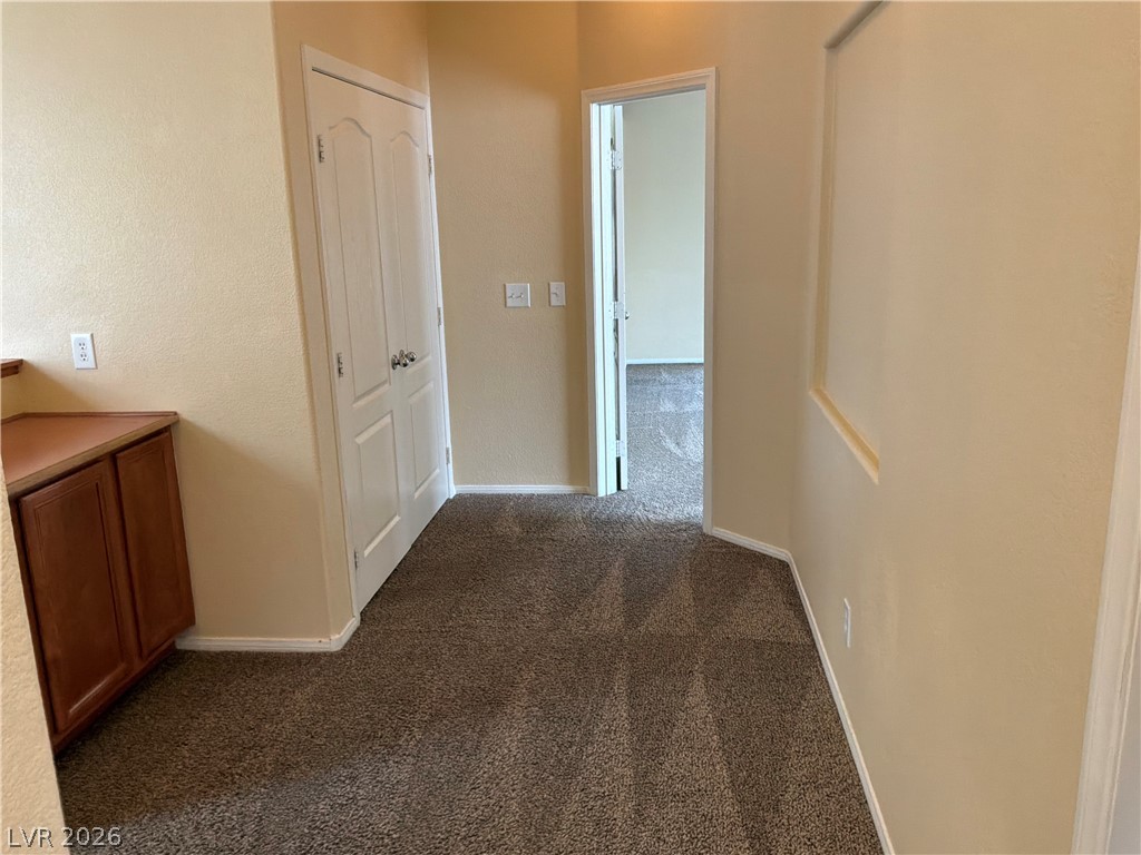 5150 Silent Valley Avenue Property Photo 10