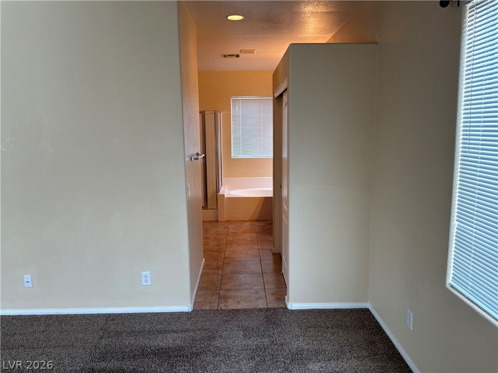 5150 Silent Valley Avenue Property Photo 14