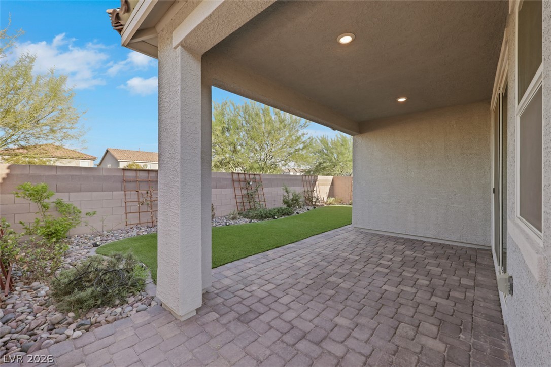 8948 Marigold Creek Street Property Photo 30