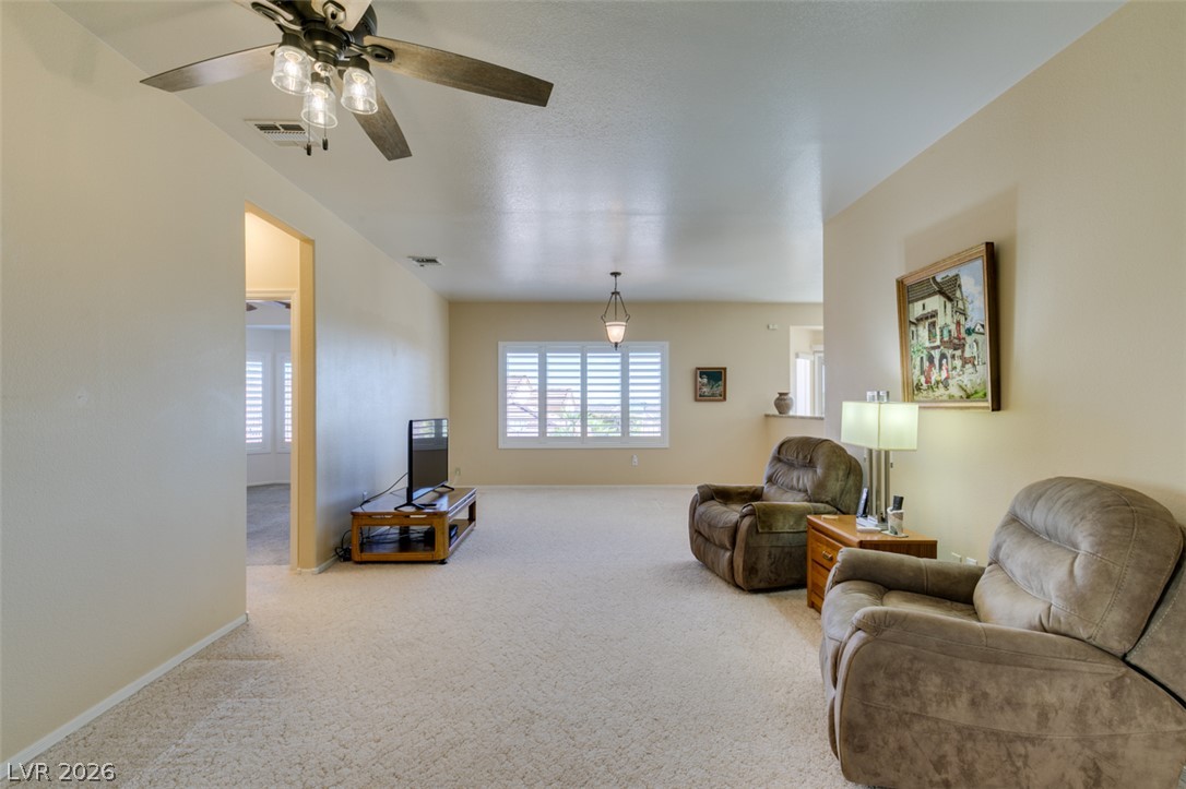 2168 King Mesa Drive Property Photo 2