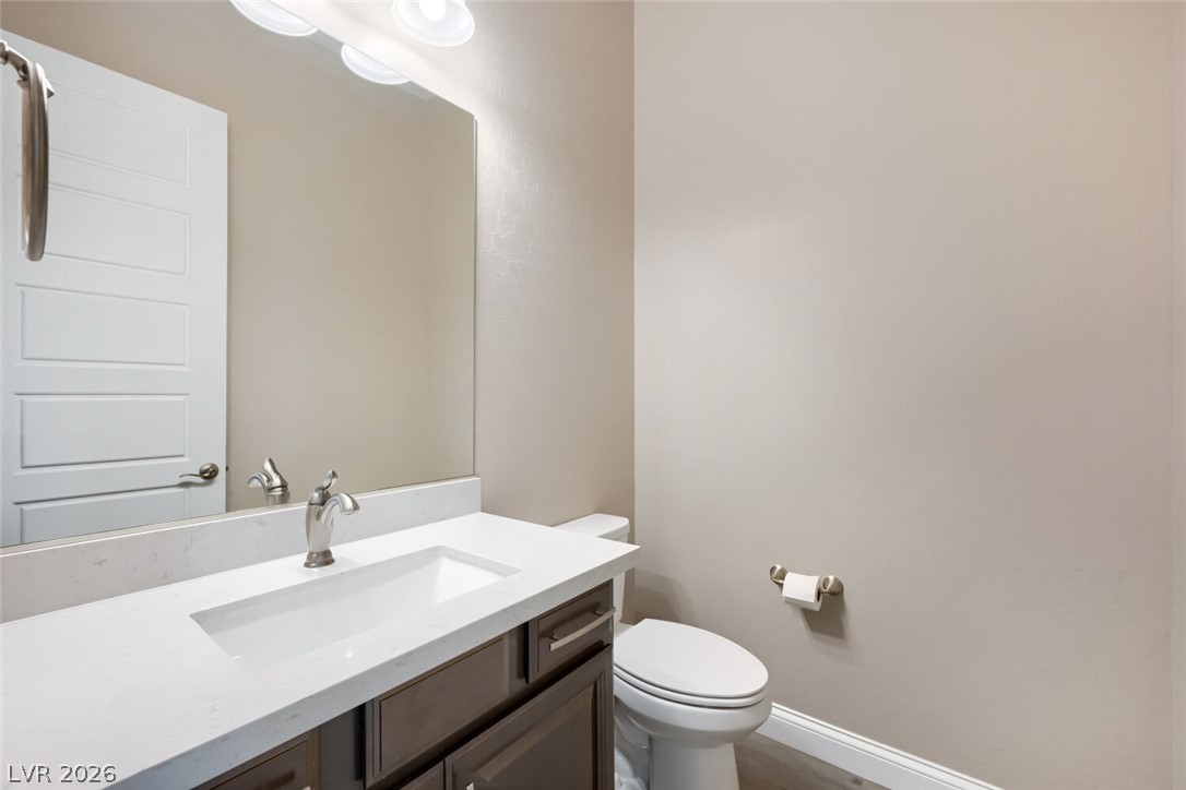 617 Comodo Street Property Photo 23
