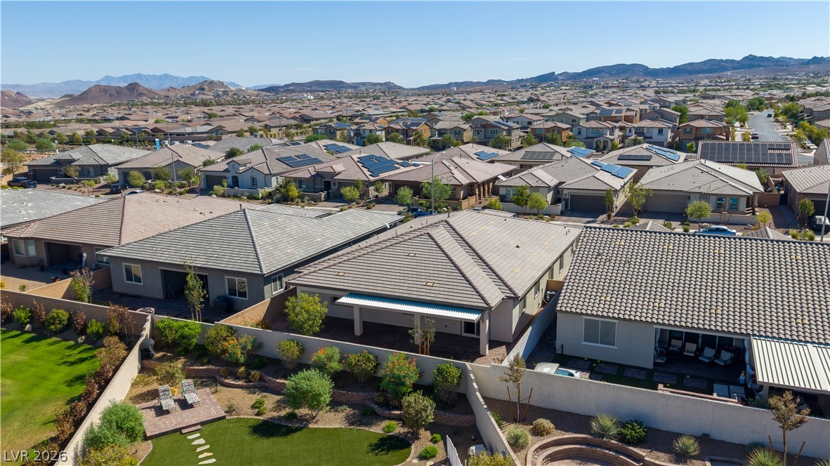617 Comodo Street Property Photo 36