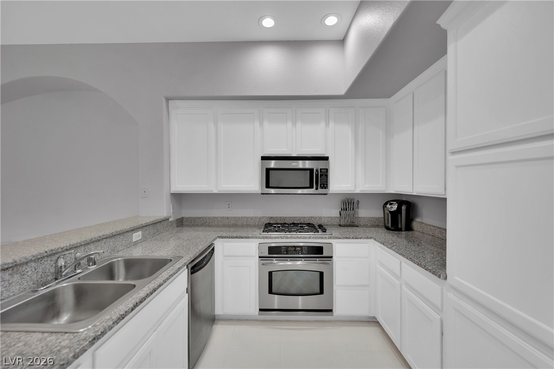 32 East Serene Avenue 119 Property Photo 7