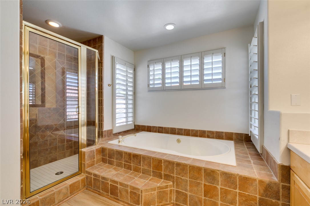 168 Buena Court Property Photo 14