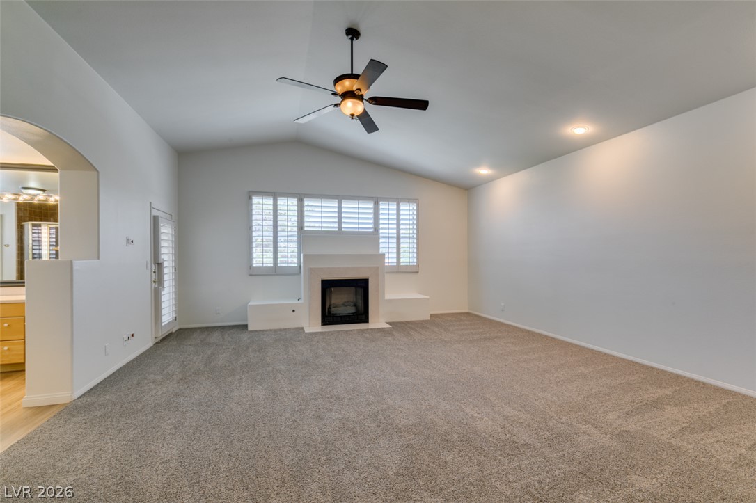 168 Buena Court Property Photo 17