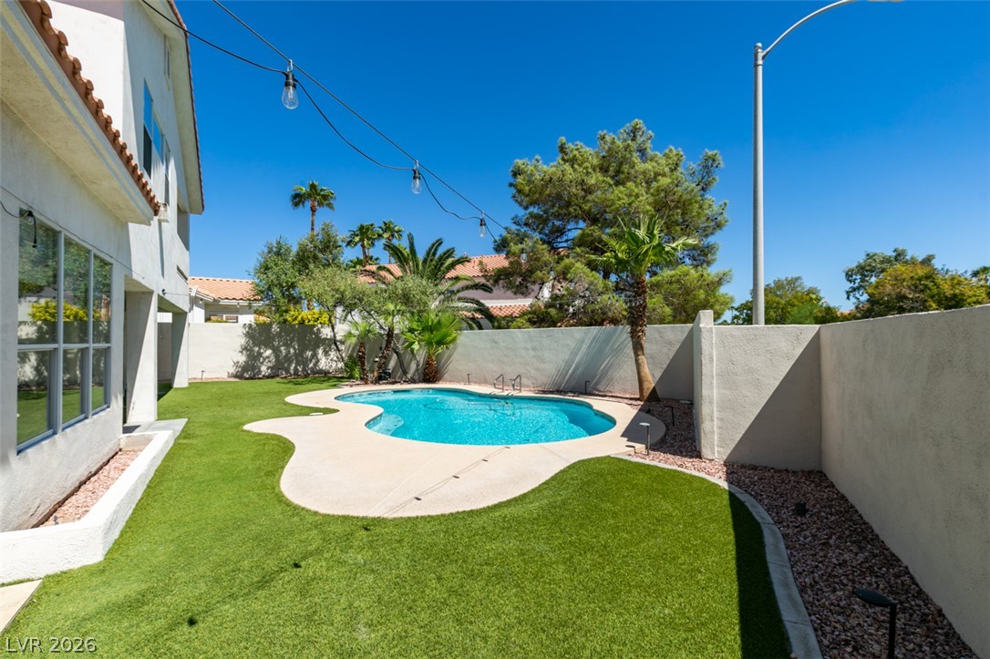 168 Buena Court Property Photo 24