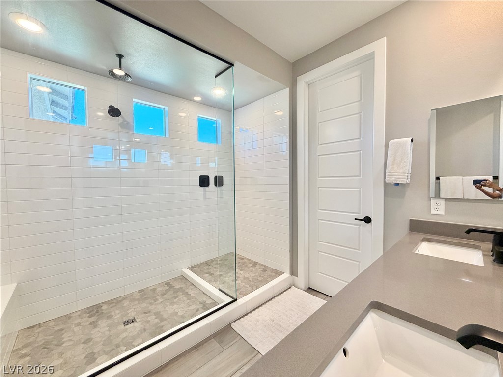 12422 Foxtail Run Avenue Property Photo 33