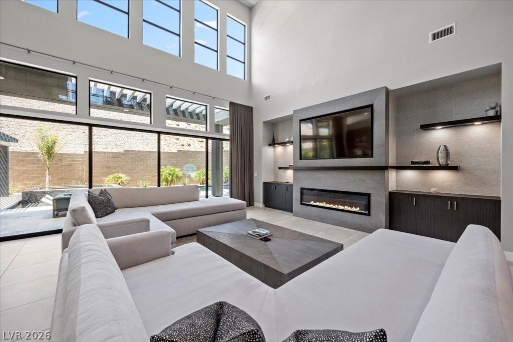 10950 Earth Hues Court Property Photo 8