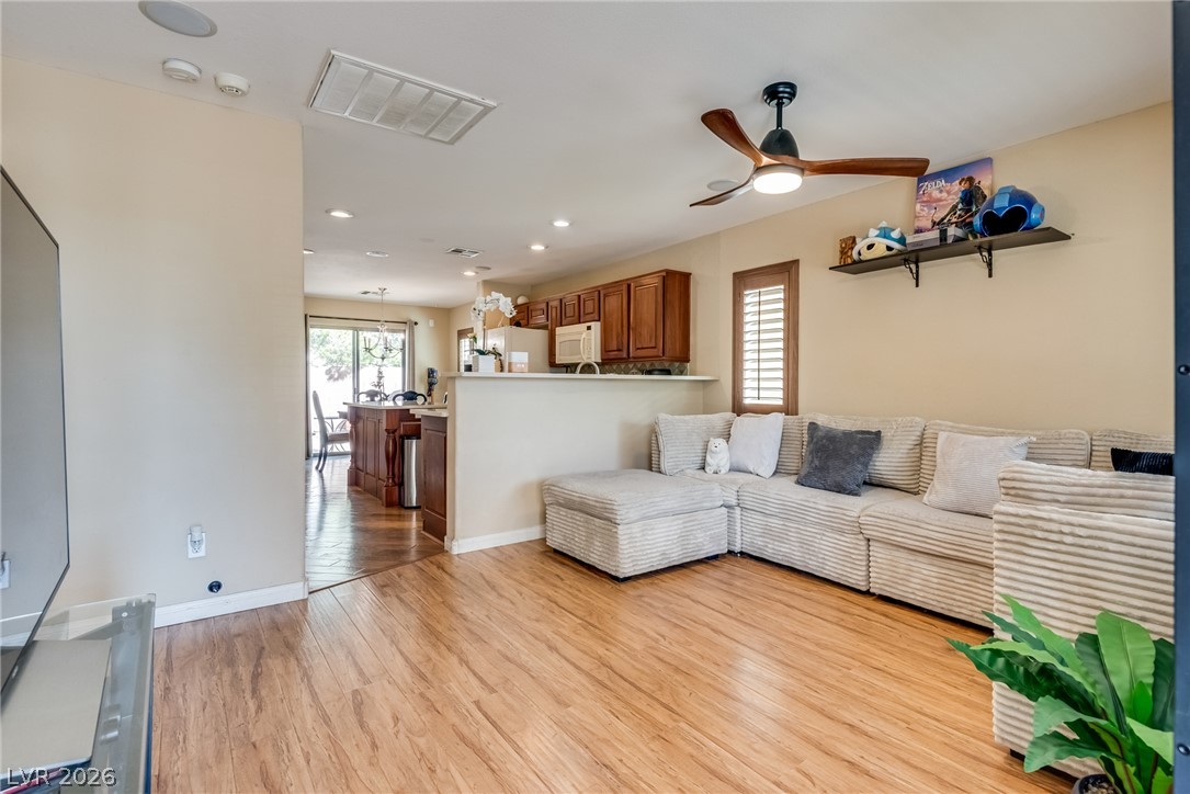 5280 Judkins Drive Property Photo 8