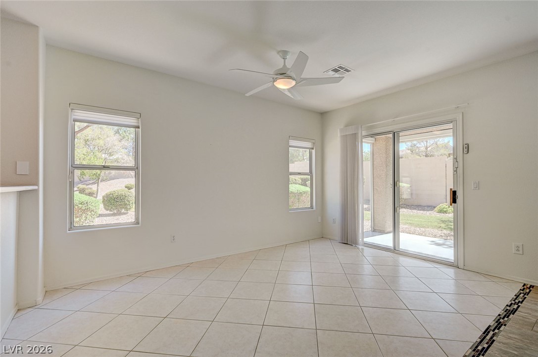 2529 Springville Way Property Photo 14