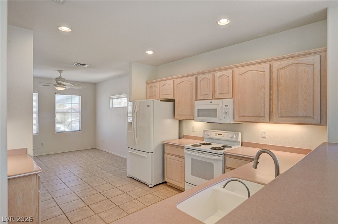 2529 Springville Way Property Photo 21