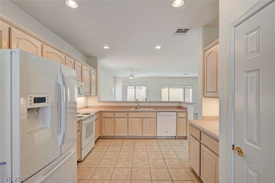 2529 Springville Way Property Photo 27