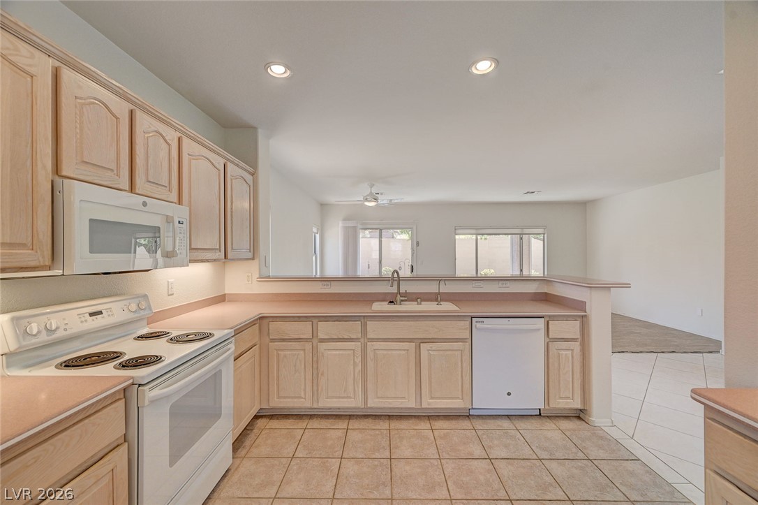 2529 Springville Way Property Photo 28