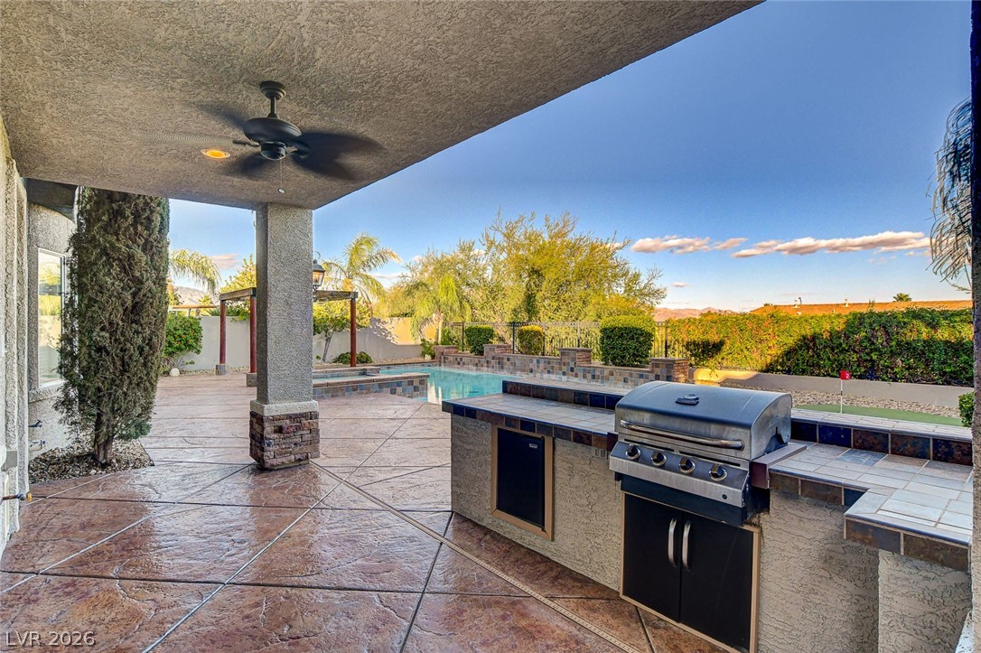 7428 Royal Crystal Street Property Photo 44