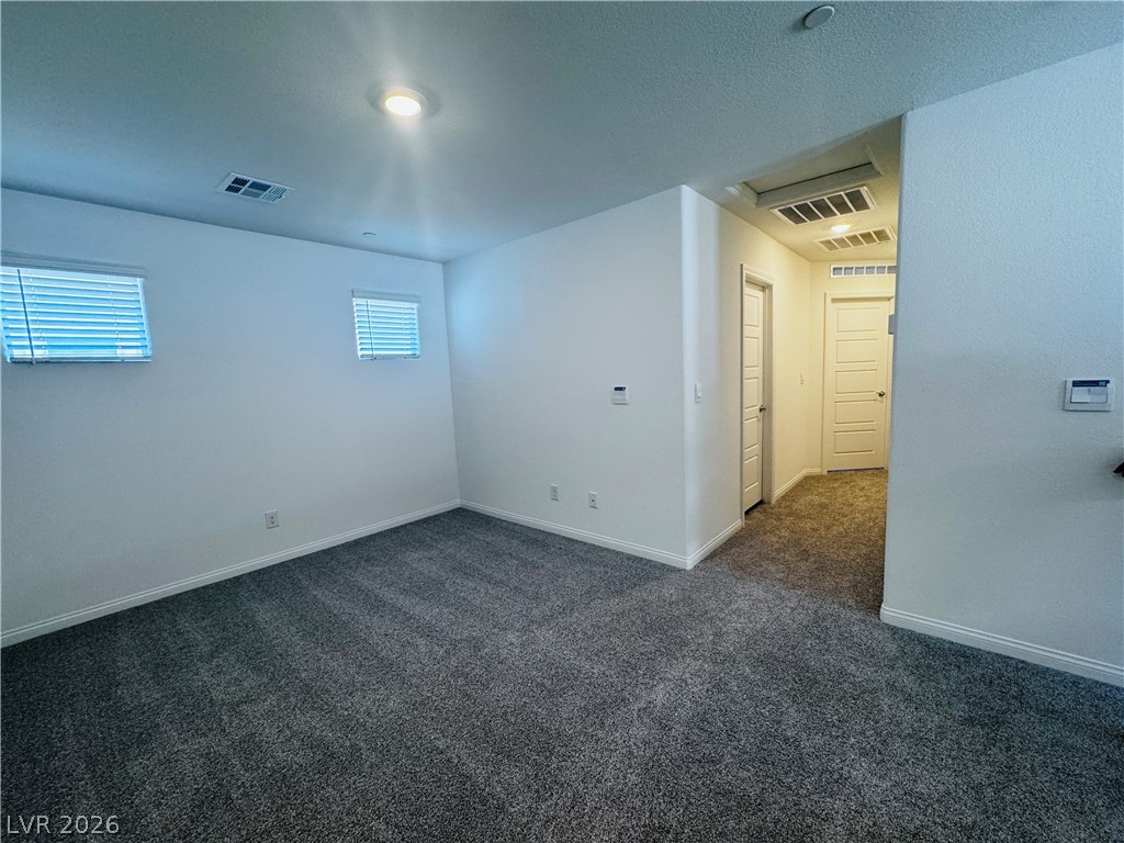 1083 Saffron Toucan Lane Property Photo 18