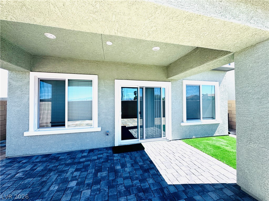 1083 Saffron Toucan Lane Property Photo 35