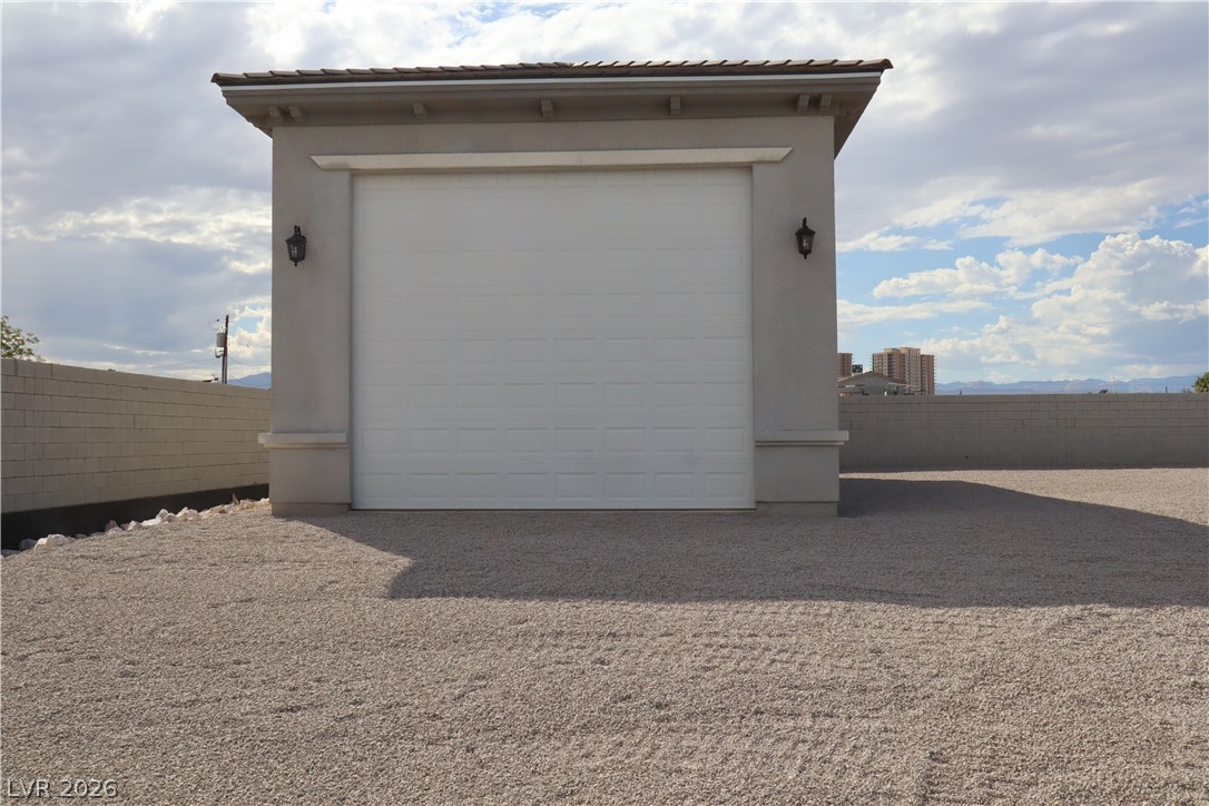 197 East Shelbourne Avenue Property Photo 15