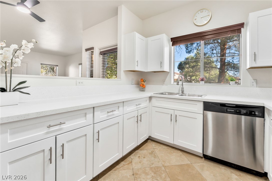 5250 South Rainbow Boulevard 2157 Property Photo 8