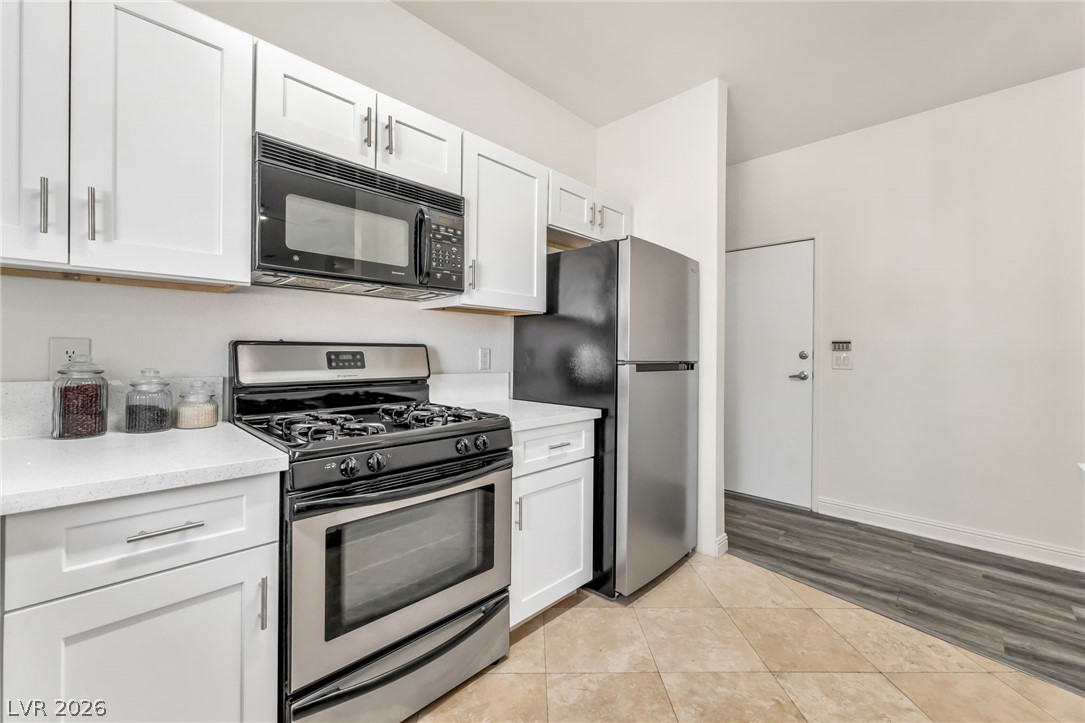 5250 South Rainbow Boulevard 2157 Property Photo 9