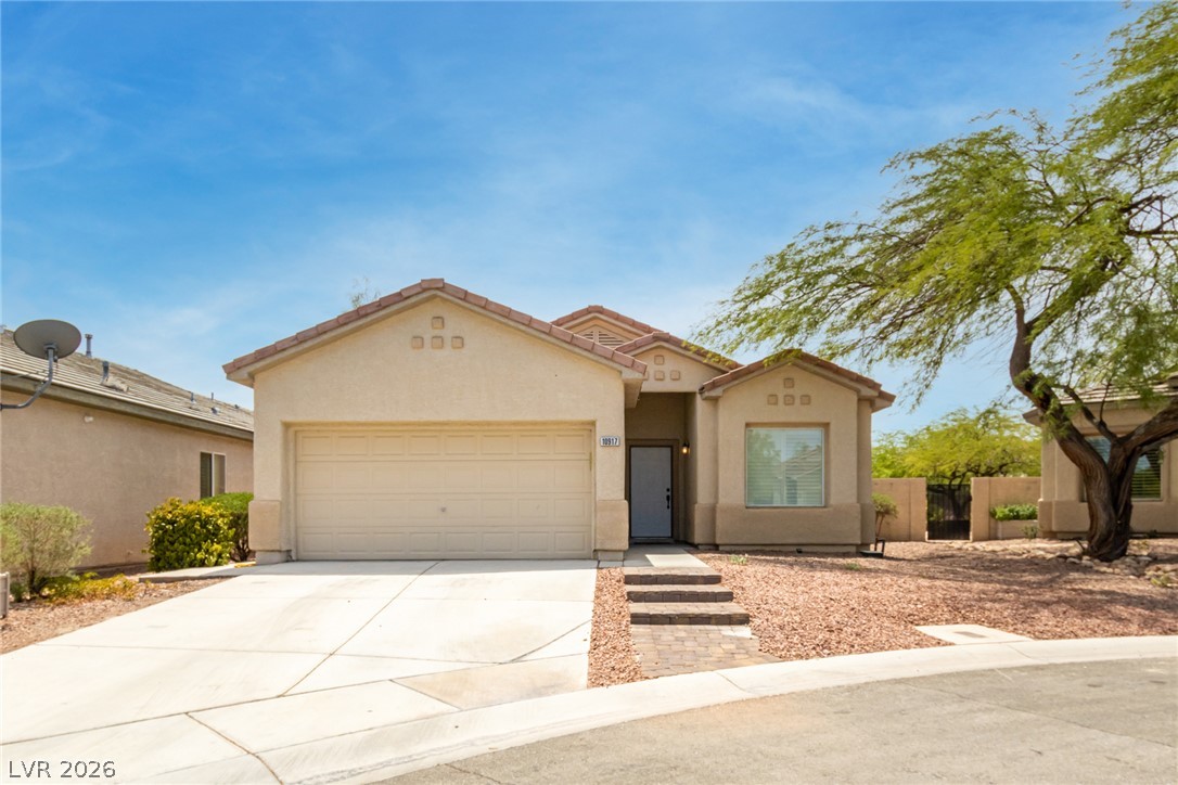 10917 Fog Hollow Court Property Photo 2