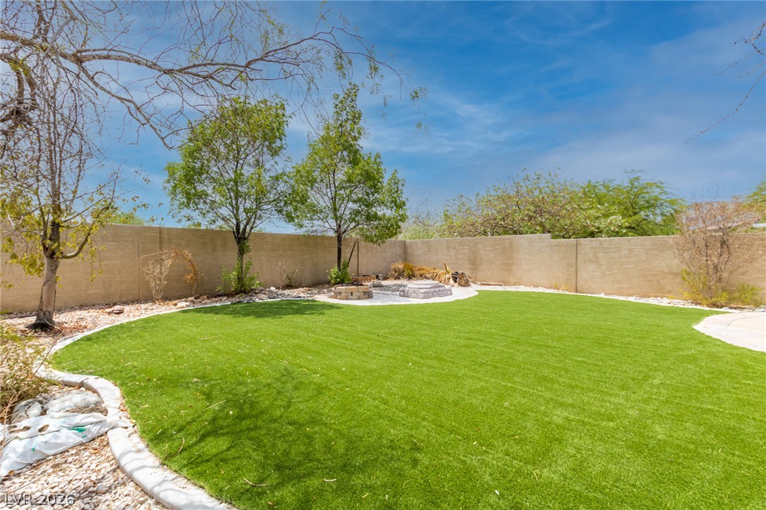 10917 Fog Hollow Court Property Photo 8