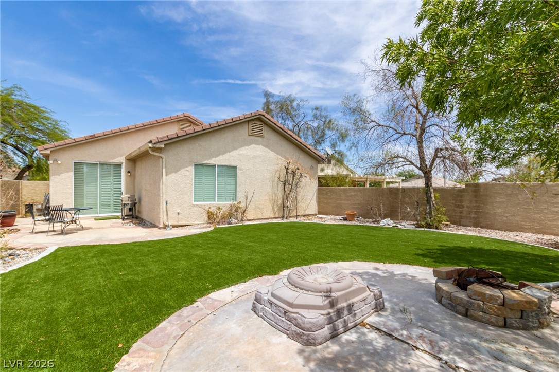 10917 Fog Hollow Court Property Photo 9