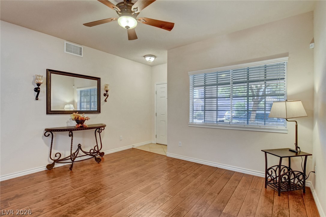 5508 Meridian Rain Street Property Photo 8