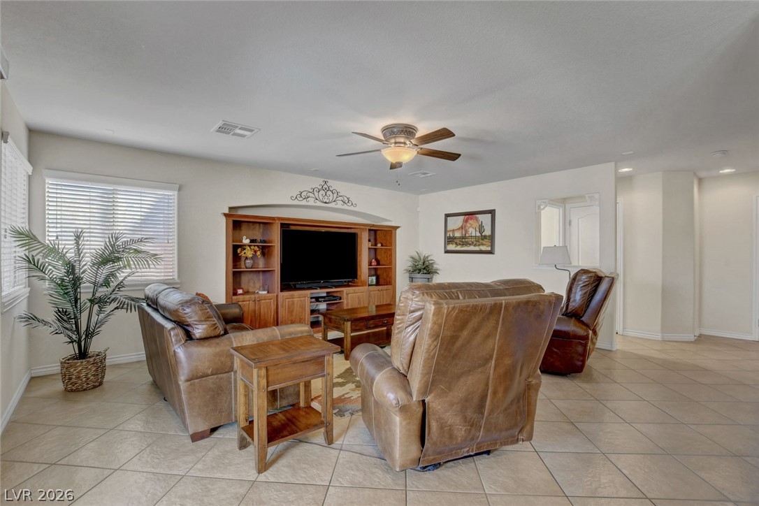 5508 Meridian Rain Street Property Photo 22