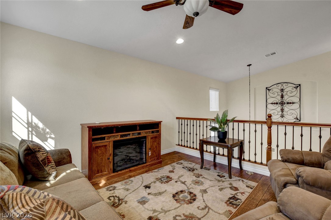 5508 Meridian Rain Street Property Photo 34
