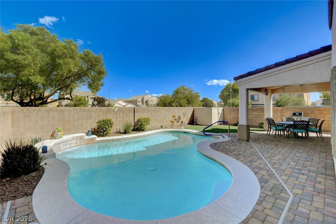 5508 Meridian Rain Street Property Photo 58