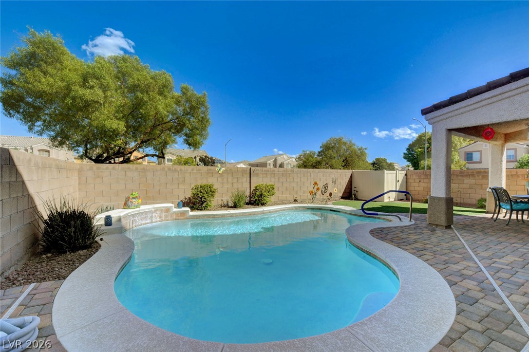 5508 Meridian Rain Street Property Photo 63