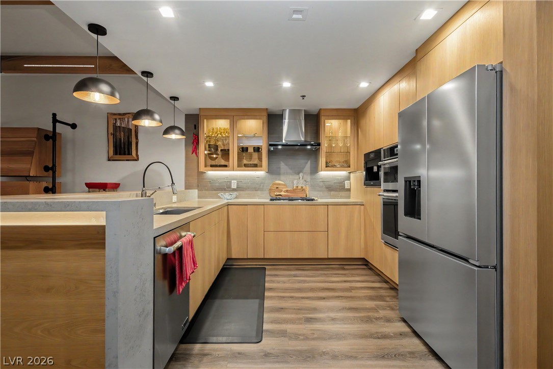 150 Las Vegas Boulevard 2015 Property Photo 6