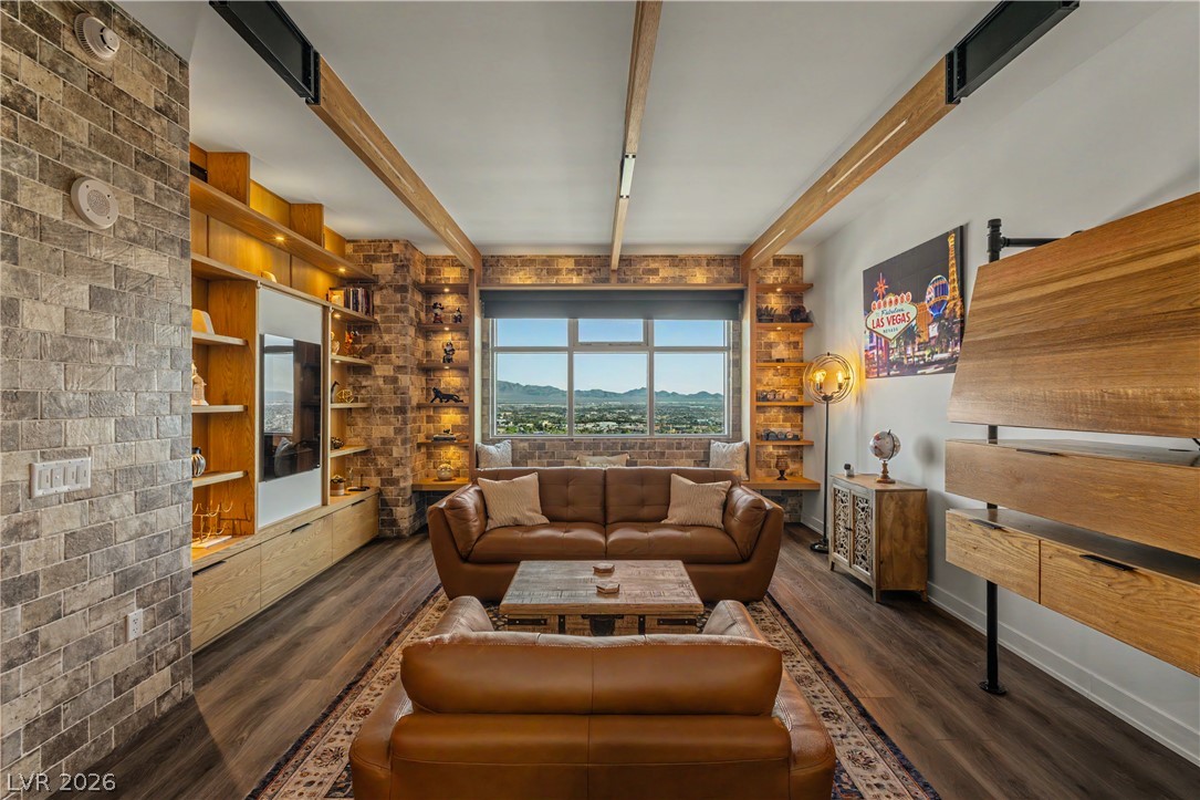 150 Las Vegas Boulevard 2015 Property Photo 15