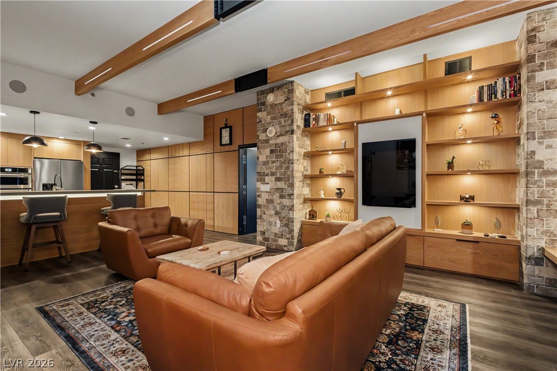 150 Las Vegas Boulevard 2015 Property Photo 18