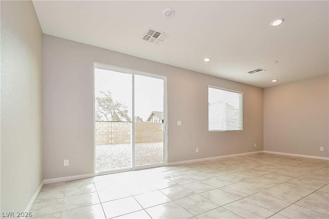 1630 Crisp Pear Court Property Photo 5