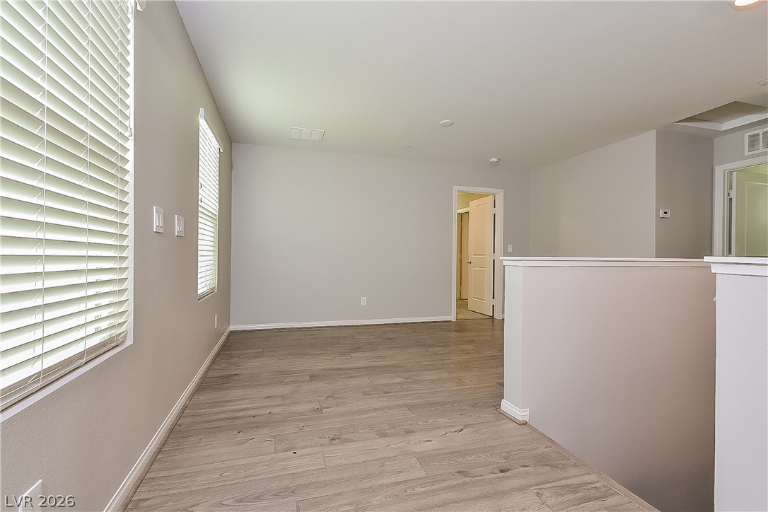 1630 Crisp Pear Court Property Photo 7